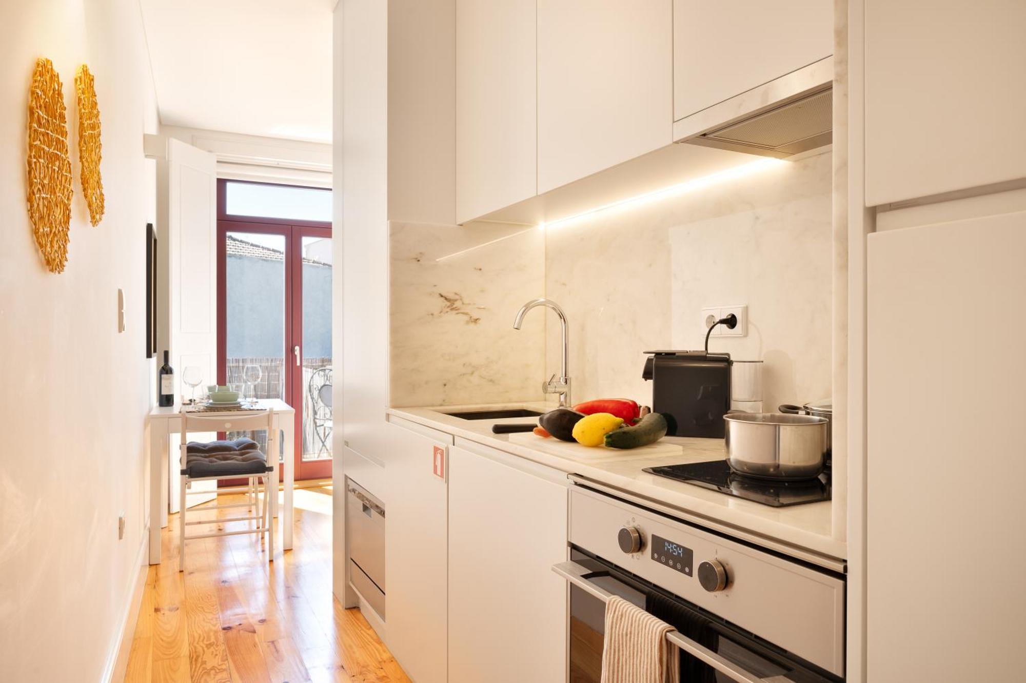 Apartment *lighty Santa Catarina Studio* Balcony/dishwasher *
